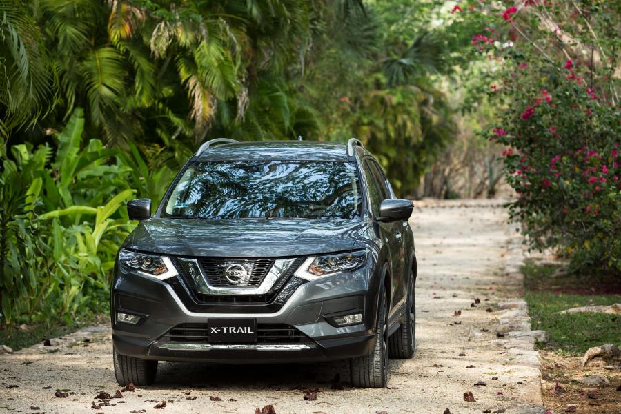  Nissan X-Trail 2017 года  (LA) (фото 11 из 37)